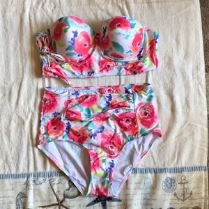 Two pieces swimsuit